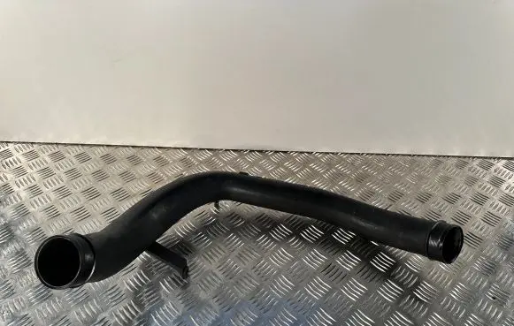 Volvo V60 Intercooler hose/pipe 31355268