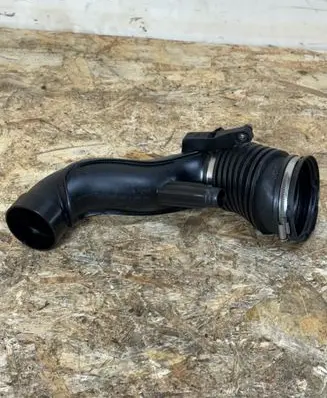 BMW X3 E83 Intercooler hose/pipe 3420246 13713420246