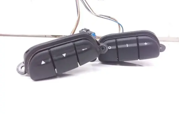 Opel Vectra B Multifunctional control switch/knob 15689800