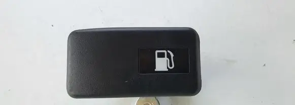 Honda Civic IX Fuel tank opening switch 