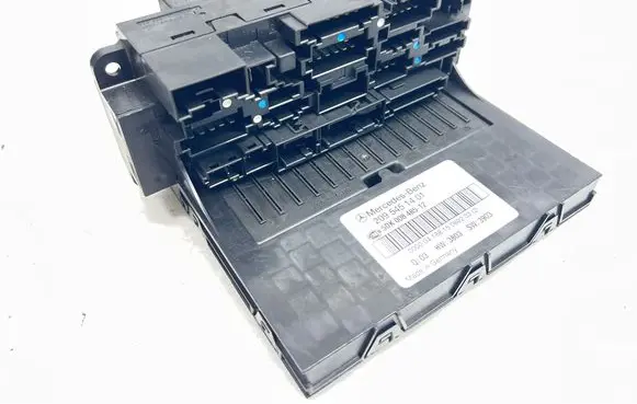 Mercedes-Benz CLK A209 C209 Fuse box set 2095451401 5DK00848512