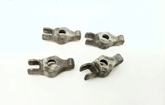 Volkswagen II LT Fuel Injector clamp holder 65300103