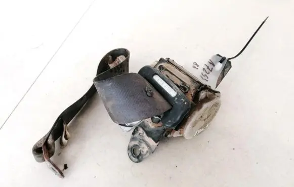 Honda HR-V Rear seatbelt E40428089