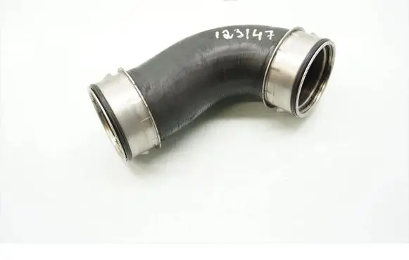 Mercedes-Benz E W211 Intercooler hose/pipe A2115284782
