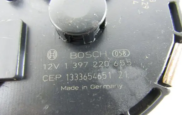 Skoda Yeti (5L) Wiper motor 5L2955119B