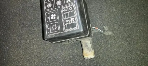 Mitsubishi Colt Fuse box set pr02600000 pr026-00000