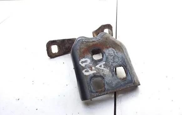 Chrysler Stratus Front door upper hinge