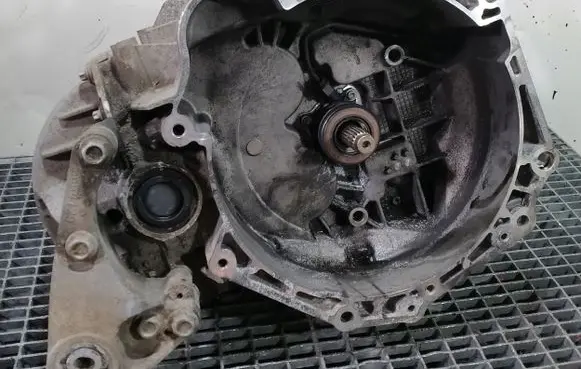 Opel Astra K Manual 5 speed gearbox 55502625