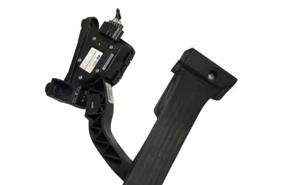Hyundai i40 Accelerator throttle pedal 0002C3Z910