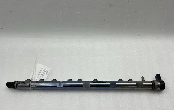 BMW 4 F36 Gran coupe Fuel main line pipe 7805423 0281002948