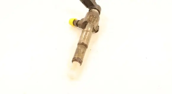 Ford Mondeo MK IV Fuel injector 4M5Q9F593AD
