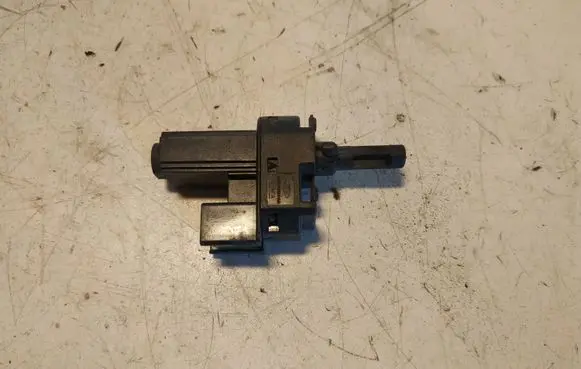 Clutch pedal sensor