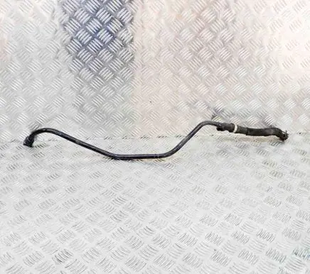 BMW i8 Engine coolant pipe/hose