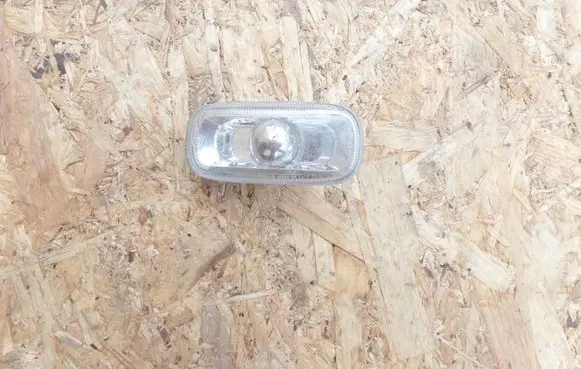 Audi A4 S4 B6 8E 8H Front fender indicator light 8E0949127