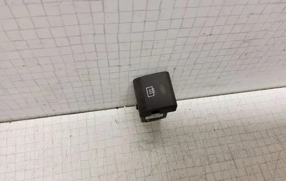 Opel Corsa C Windscreen/window heater switch 09134506