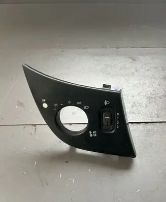 Mercedes-Benz A W168 Headlight level height control switch 1685450191 590279