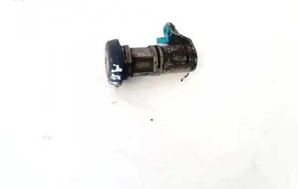 Iveco Daily 40.8 Front door lock (next to the handle) 14525