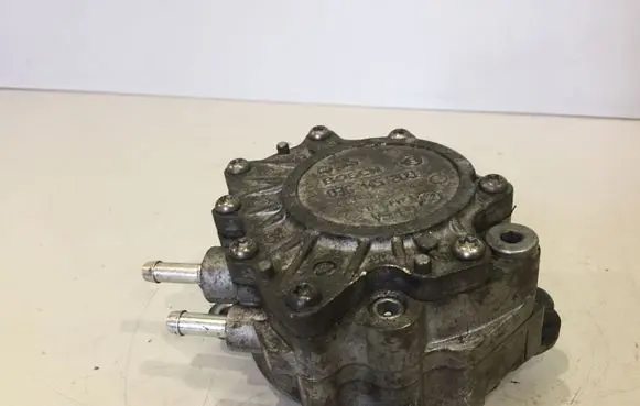 Mitsubishi Outlander Vacuum pump 03G145209 140907A1 V540