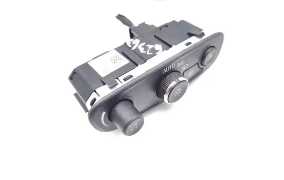 Opel Insignia B Light switch 84215920 F5A011C