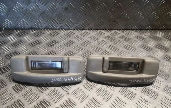 Chrysler 300 - 300C A set of handles for the ceiling 853775 829880