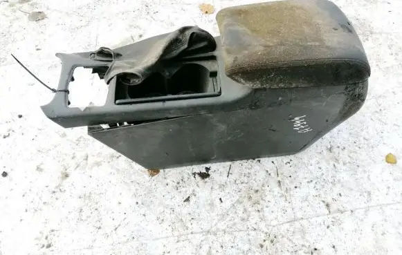 Mazda 6 Armrest gje855241 k3006