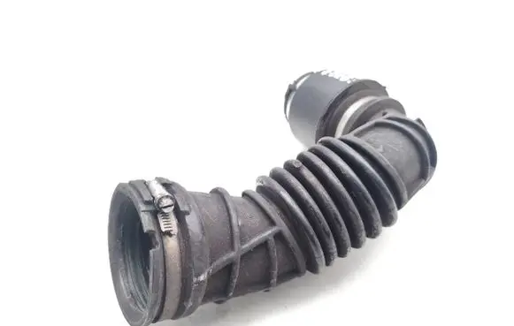 Opel Mokka X Air intake hose/pipe 95374554