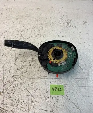 Mercedes-Benz Vito Viano W447 Wiper control stalk 141000 415471 114100