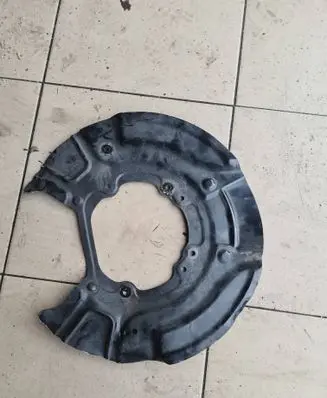 BMW X3 F25 Rear brake disc plate dust cover 6787533