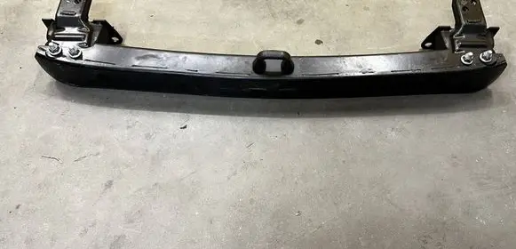 Land Rover Discovery 5 Rear beam 