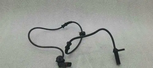 Mercedes-Benz SL R230 ABS wheel speed sensor A2305400717