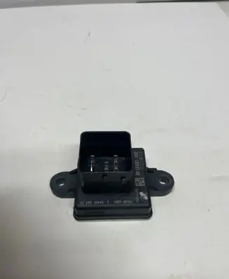 Ford Ranger Glow plug pre-heat relay JX6112B533AB