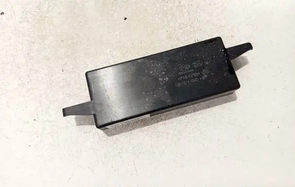 Hyundai Kona I Antenna control unit 96240cm000