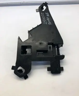Audi A5 Other engine bay part 8b3907573