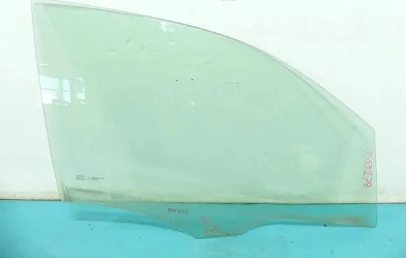 Suzuki XL7 II Front door window glass four-door IMPRK1355278