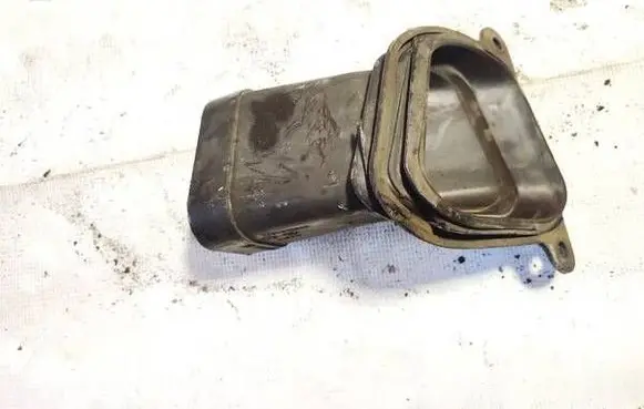Chevrolet Cruze Air intake hose/pipe 13346074 1051672802