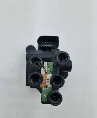 Jeep Grand Wagoneer Air suspension valve block 68441658AA U000035495 210610