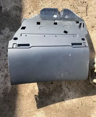 Audi A6 S6 C6 4F Glove box