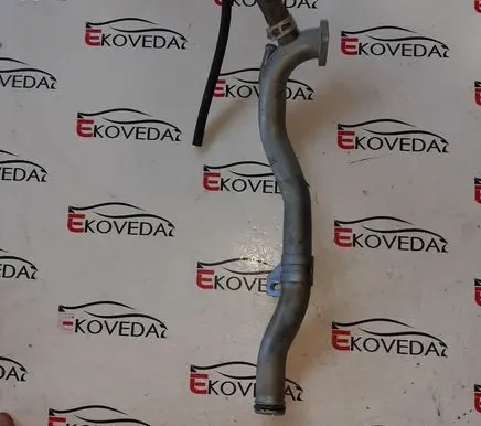 Mazda 3 III Engine coolant pipe/hose