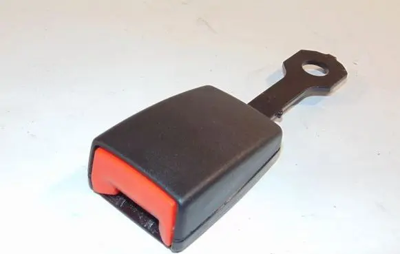 Jaguar XK - XKR Rear seatbelt buckle C2P17315PVJ AM6W83613K21AD8PVJ 6W83613K21AD8PVJ
