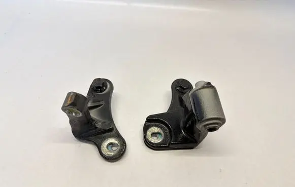 Mercedes-Benz SLK R171 Front door hinges set A1717200437 A1717200637