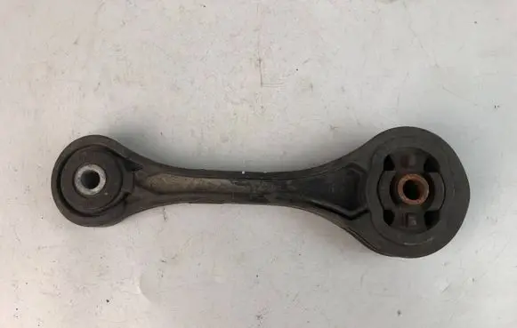 Subaru B9 Tribeca Gearbox mount