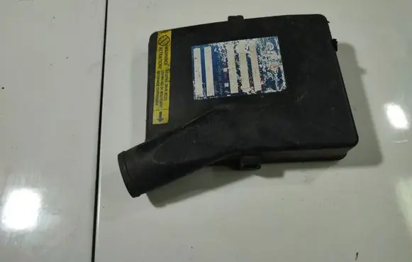 Volvo S70 V70 V70 XC Fuse box cover 9441137