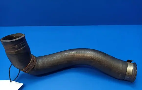 Jaguar XJ X308 Engine coolant pipe/hose 38973X9751 38973X9751A1