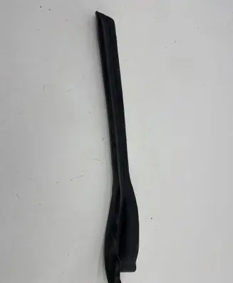 Land Rover Evoque II Rubber seal rear door K8D225385A