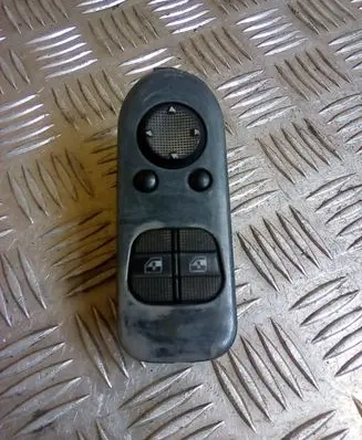 Ford Galaxy Electric window control switch 7MO867255 95VWA17167DBW