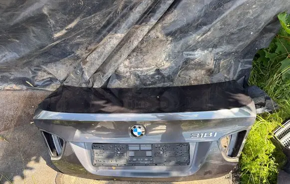BMW 3 E90 E91 Tailgate/trunk/boot lid