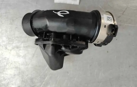 Intercooler hose/pipe