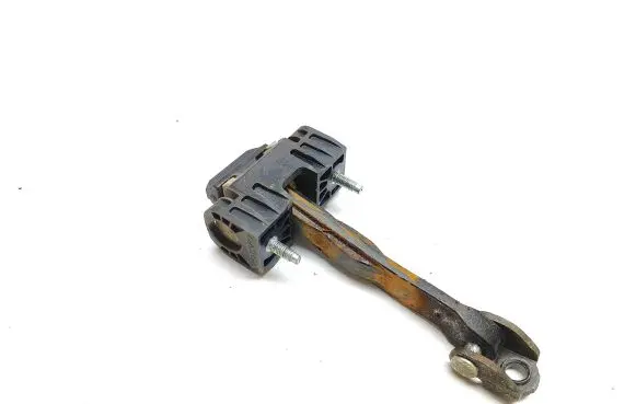 Volvo S90, V90 Front door check strap stopper