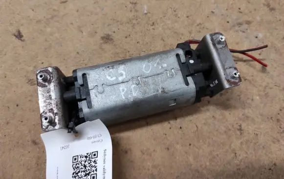 Citroen C5 Seat adjustment motor 9460570A 401231A6 EMC12700