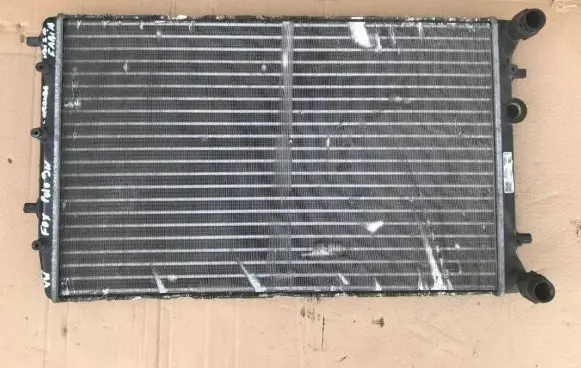Skoda Fabia Mk1 (6Y) Coolant radiator 652711 Nissens